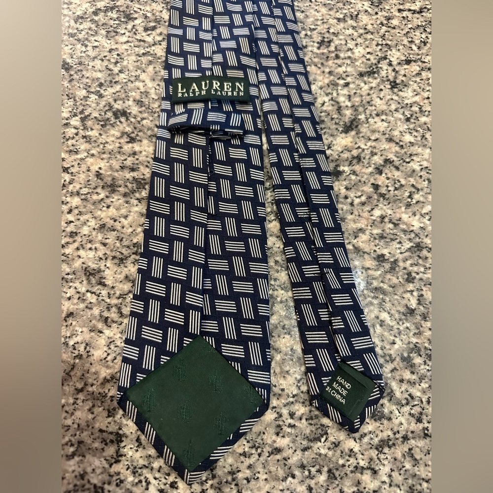 Lauren Ralph Lauren Navy and White Geometric Print Necktie